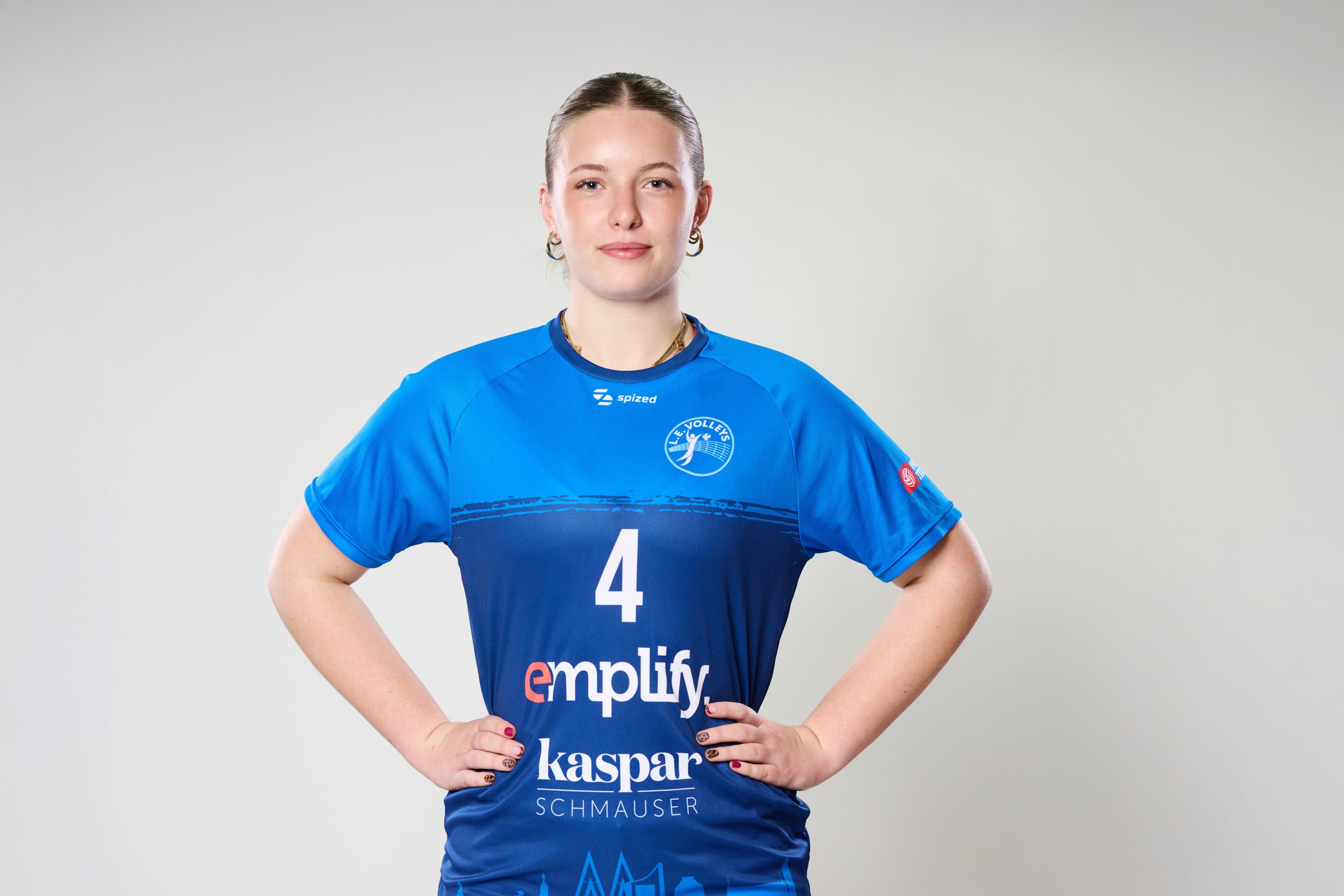 Spielerinnenporträts und Teamfoto am 04.11.2025 in Leipzig (Sachsen).