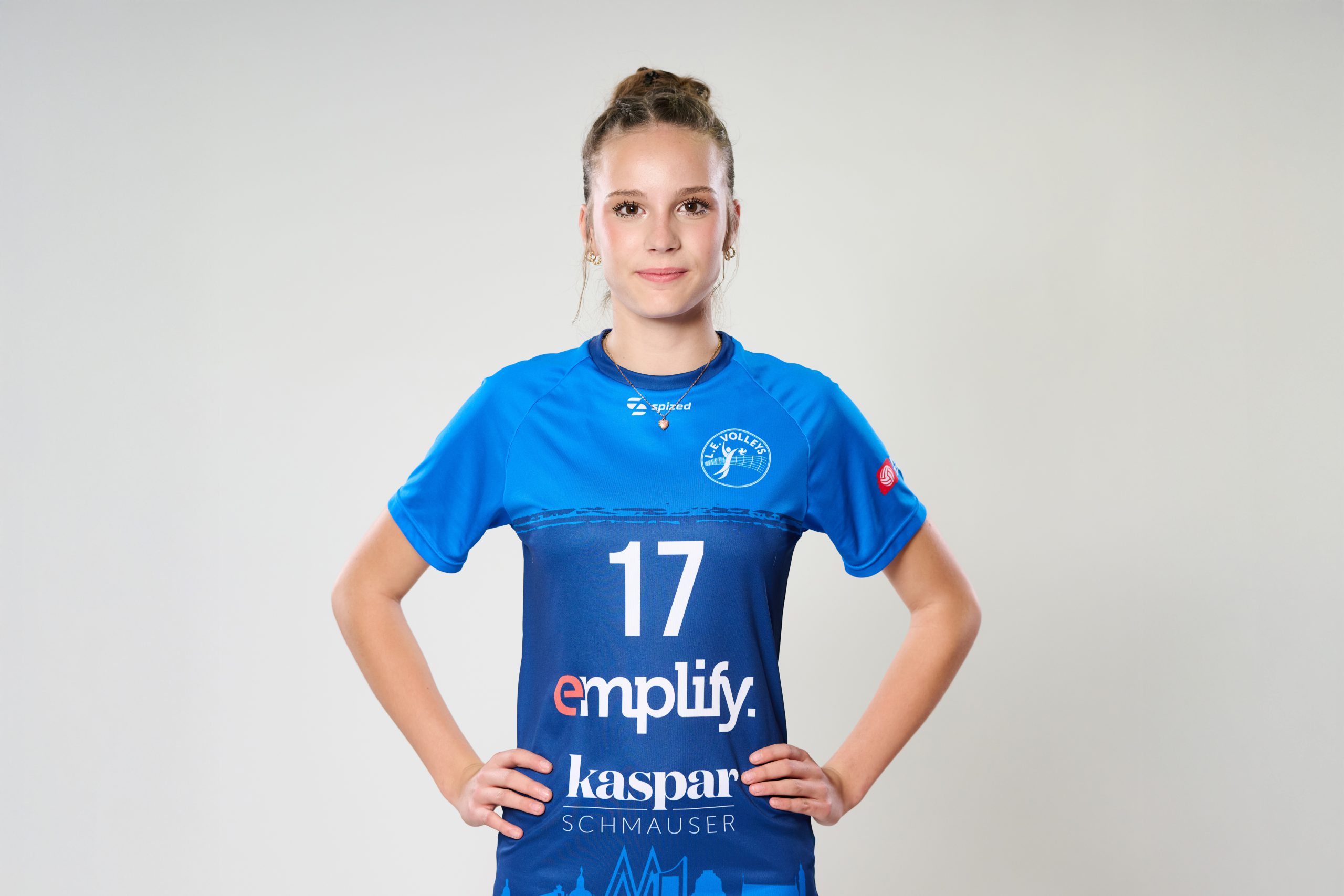 Spielerinnenporträts und Teamfoto am 04.11.2025 in Leipzig (Sachsen).