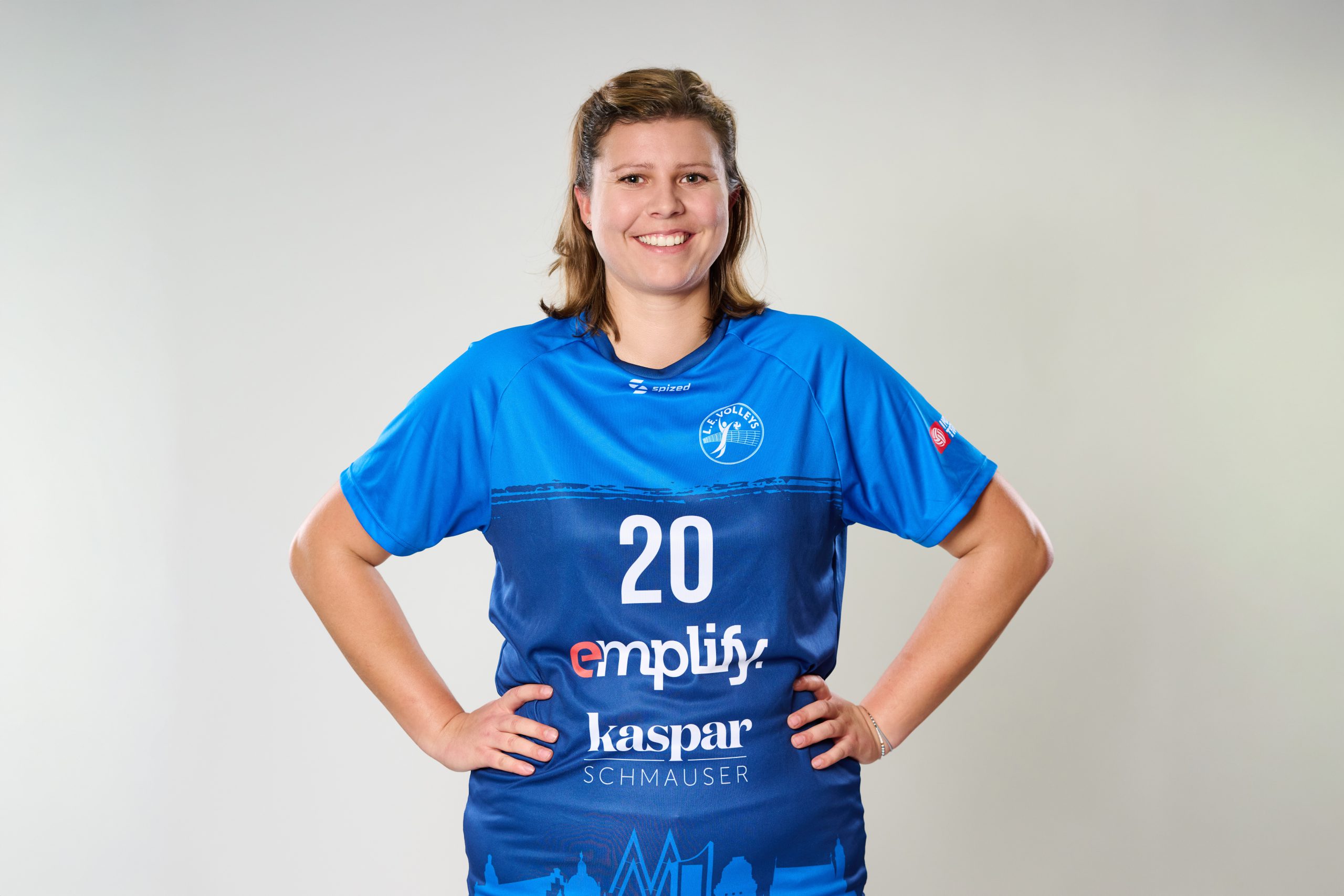 Spielerinnenporträts und Teamfoto am 04.11.2025 in Leipzig (Sachsen).