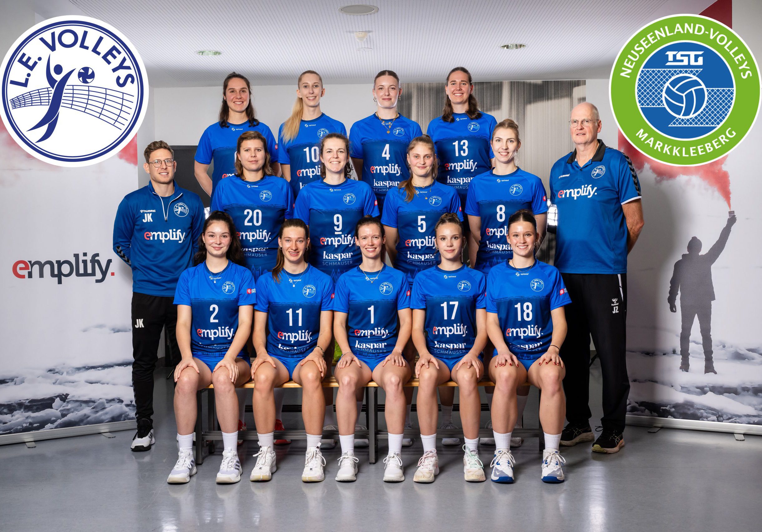 Spielerinnenporträts und Teamfoto am 04.11.2025 in Leipzig (Sachsen).