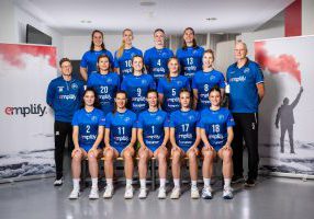 Spielerinnenporträts und Teamfoto am 04.11.2025 in Leipzig (Sachsen).